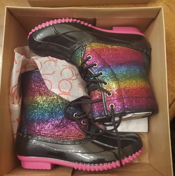 Duck Boots - Picture 1 of 4